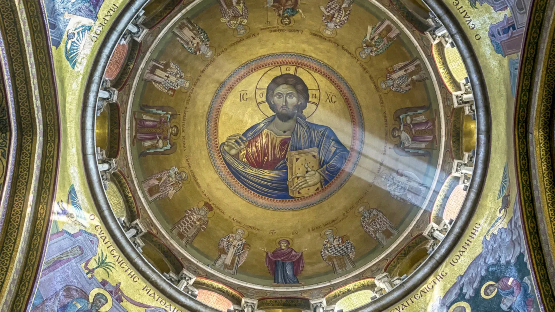 Après Pâques, les chrétiens doivent continuer à témoigner de la résurrection